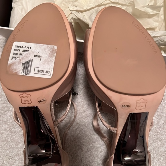 BCBG ‘Shannon’ Cream with metalic heel & gem detail - Picture 7 of 10